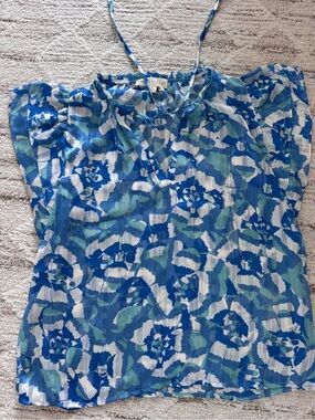 Love Stitch Blue & White Floral Ruffle Sleeve Blouse